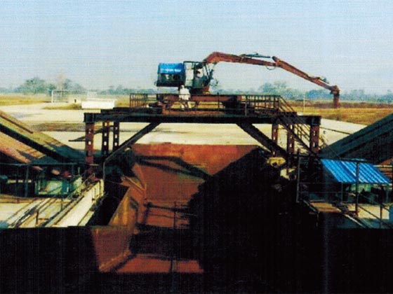 甘蔗翻板輸送機(jī)翻板機(jī)甘蔗輸送機(jī)